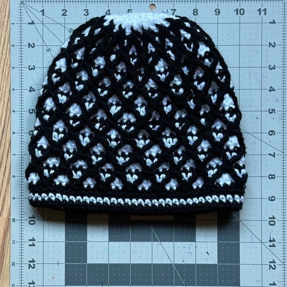Beanie hat Handmade Black and white crochet acrylic main image 6